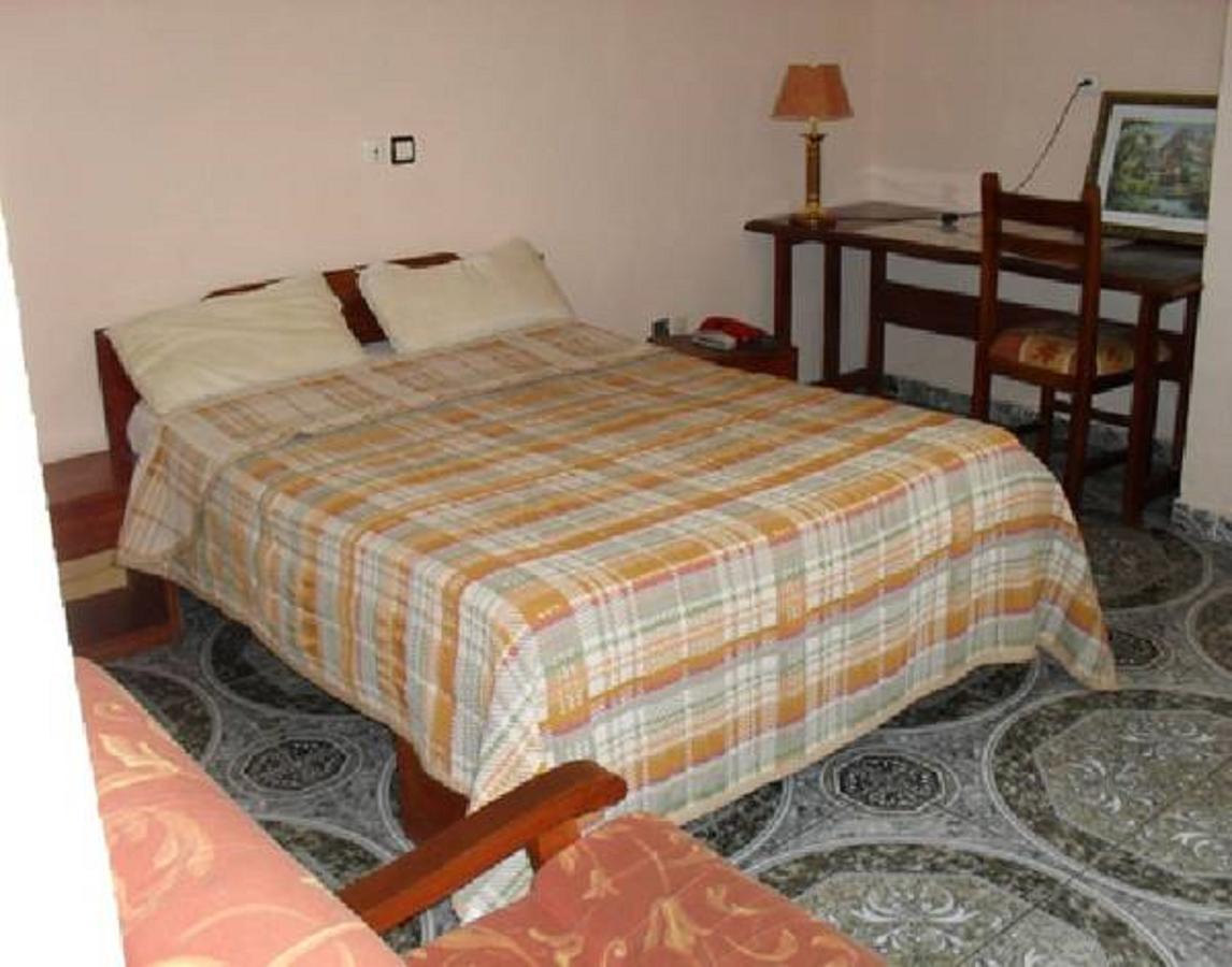 Meumi Palace Yaoundé Εξωτερικό φωτογραφία