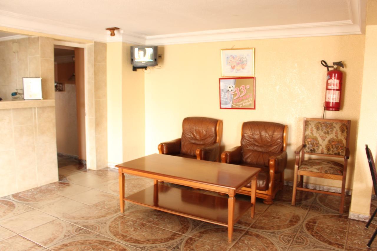 Meumi Palace Yaoundé Εξωτερικό φωτογραφία