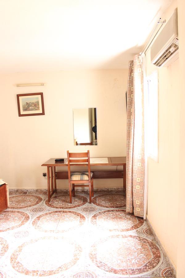 Meumi Palace Yaoundé Εξωτερικό φωτογραφία