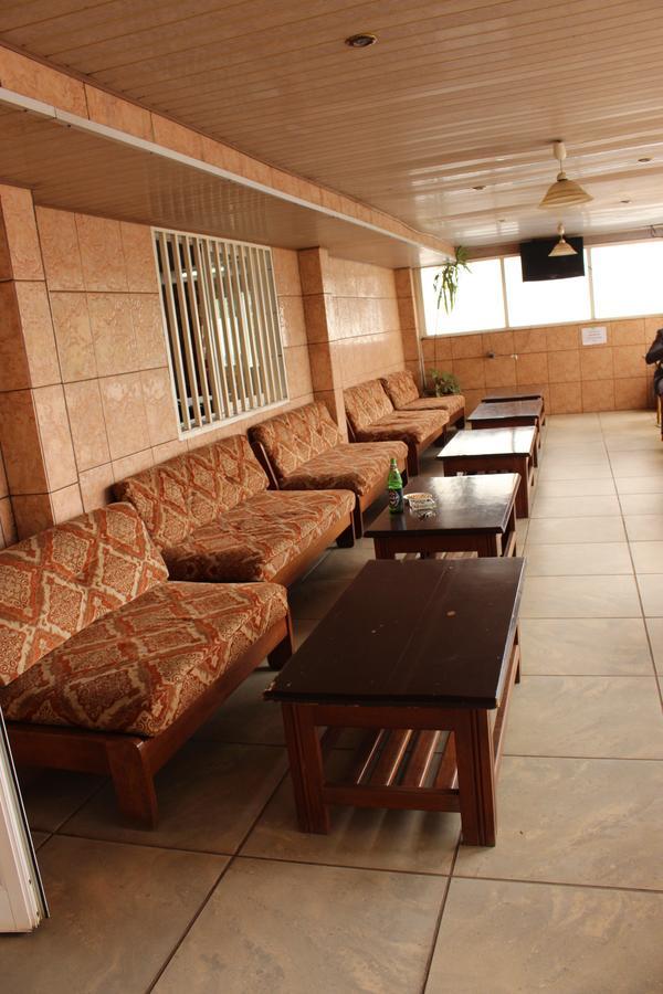 Meumi Palace Yaoundé Εξωτερικό φωτογραφία