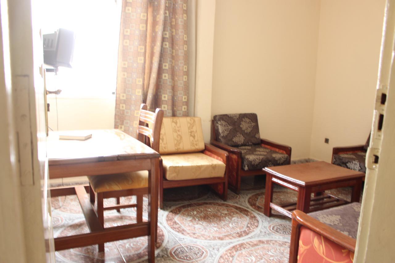 Meumi Palace Yaoundé Εξωτερικό φωτογραφία