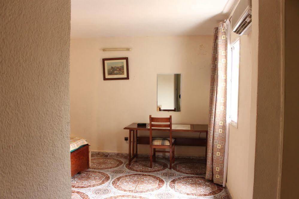Meumi Palace Yaoundé Εξωτερικό φωτογραφία